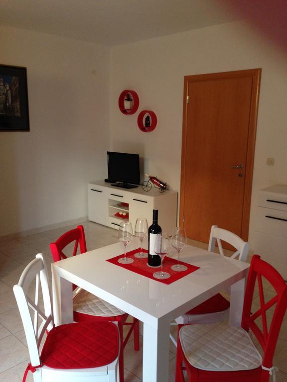 Villa Jasmin Bol Quarto foto